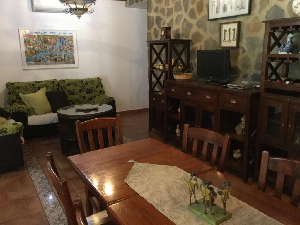 Los Cazadores Bed & Breakfast เอลกัสตอร์ ภายนอก รูปภาพ