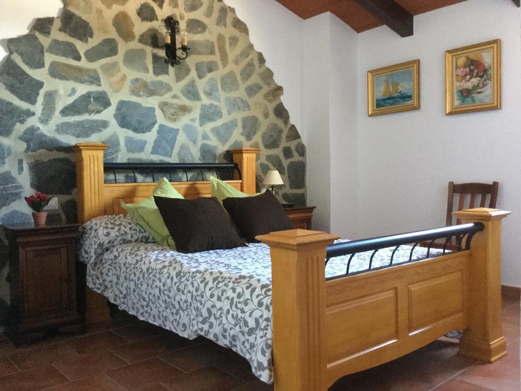 Los Cazadores Bed & Breakfast เอลกัสตอร์ ภายนอก รูปภาพ