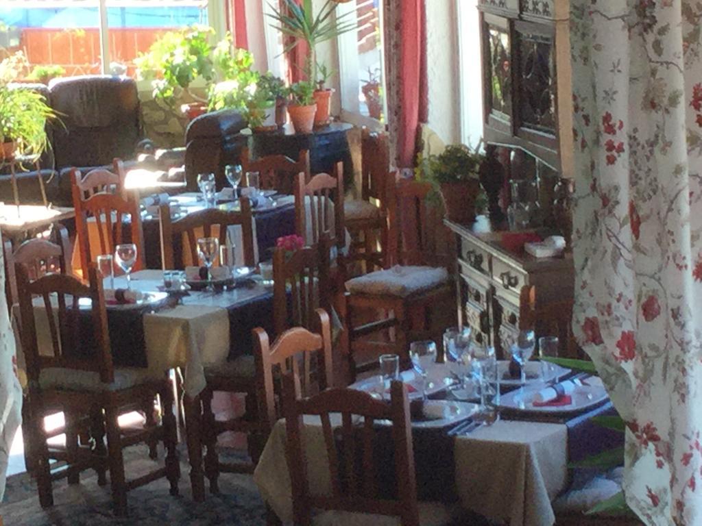Los Cazadores Bed & Breakfast เอลกัสตอร์ ภายนอก รูปภาพ