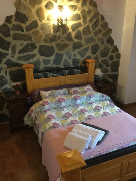 Los Cazadores Bed & Breakfast เอลกัสตอร์ ภายนอก รูปภาพ